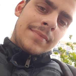 Romain - Prof d'aide aux devoirs - Le Mesnil-le-Roi