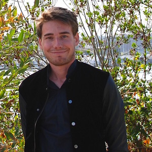Julien - Prof de maths - Carquefou