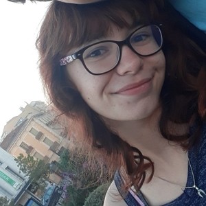 Laura - Prof de maths - Perpignan