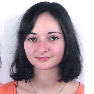 Ava - Prof de français - Saint-Laurent-du-Var