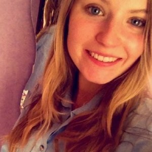 Mélanie - Prof d'aide aux devoirs - Évry-Courcouronnes