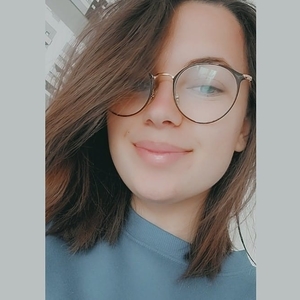 Léna - Prof de maths - Beauvais