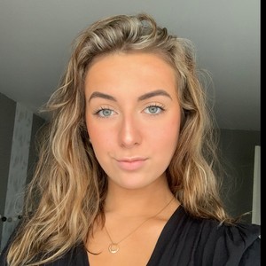 Emeline - Prof d'aide aux devoirs - Angers