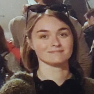Axelle - Prof de maths - Saint-Médard-en-Jalles