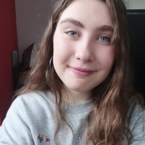 Chloé - Prof d'aide aux devoirs - Foix
