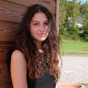 Marie - Prof de préparation bac scientifique - Paris