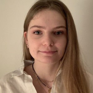 Agathe - Prof de soutien scolaire - Paris