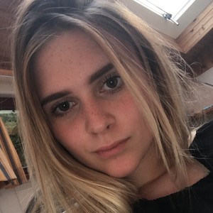 Léa - Prof d'aide aux devoirs - Charleroi
