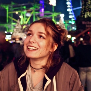 Emma - Prof de communication - Paris