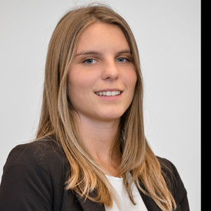 Salomé - Prof de maths - Poissy