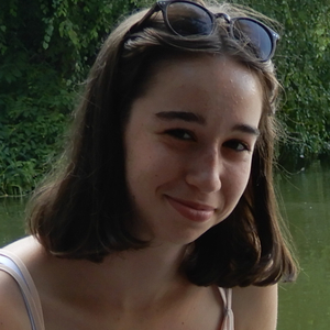 Charlotte - Prof d'aide aux devoirs - Gif-sur-Yvette