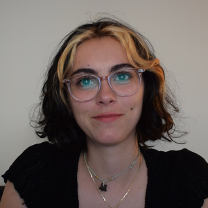 Julia - Prof de comptabilité - Pomponne