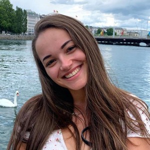 Cloé - Prof d'aide aux devoirs - Villeurbanne