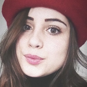 Ayla - Prof de français - Rouen