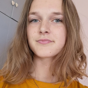 Lou-Anna - Prof de maths - Évry-Courcouronnes