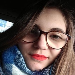 Mary-Amélie - Prof d'histoire - géo - Biol