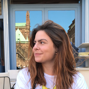 Julia - Prof de maths - Nancy
