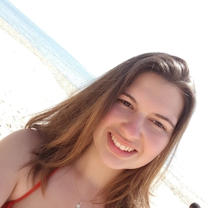 Lola - Prof de maths - Grenoble