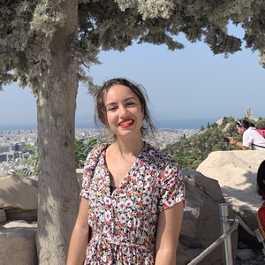 Ines - Prof d'aide aux devoirs - Neuilly-sur-Seine