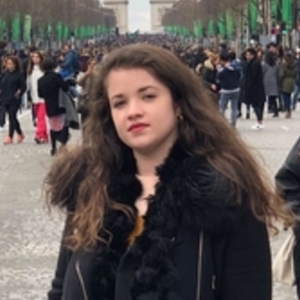 Aurore - Prof de biologie - Le Mans