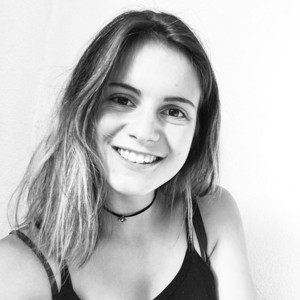 Maelys - Prof de maths - Fay-de-Bretagne