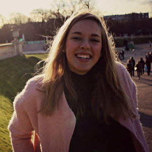 Esther - Prof de physique - chimie - Palaiseau