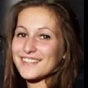 Dina - Prof de maths - Lyon