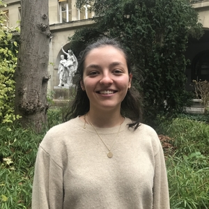 Charlotte - Prof de maths - Paris