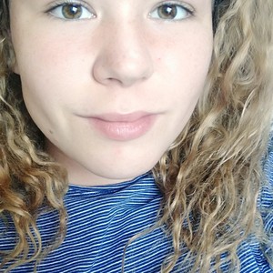 Charleen - Prof de maths - Laillé