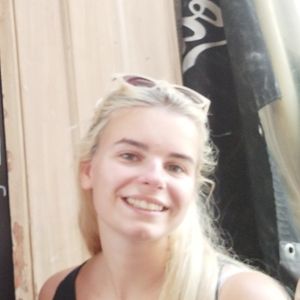 Laure - Prof de philosophie - Paris