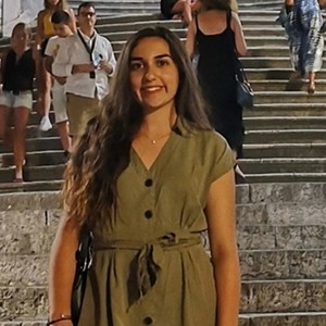 Justine - Prof d'aide aux devoirs - Unieux