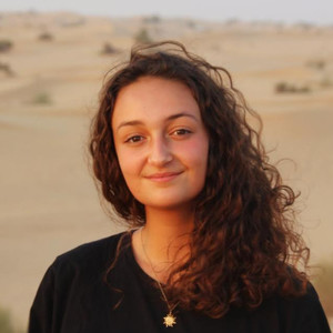 Raphaelle - Prof d'aide à la rédaction de cv - lettre de motivation - Melun