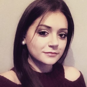 Camille - Prof de français - Belleville-sur-Meuse