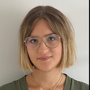 Sarah - Prof d'aide aux devoirs - Brouckerque