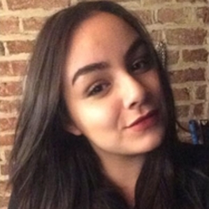 Yasmine - Prof de commerce - Roubaix