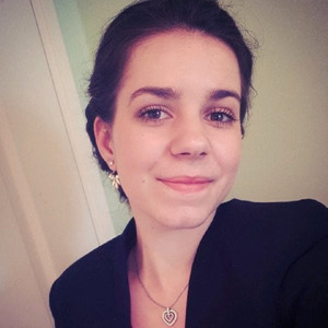 Esther - Prof d'aide aux devoirs - Boulogne-Billancourt