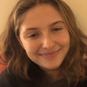 Violette - Prof de maths - Paris