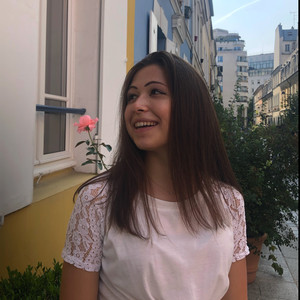 Chloé - Prof de maths - Carrières-sur-Seine