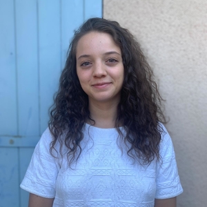 Nina - Prof de maths - Besançon