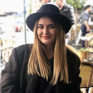 Anaïs - Prof de maths - Bourron-Marlotte