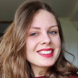 Elise - Prof d'anatomie - Lille