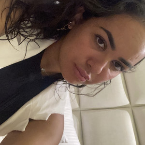 Aya - Prof de maths - Molenbeek-saint-jean