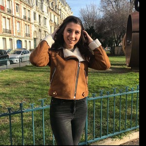 Clémence - Prof d'aide aux devoirs - Paris