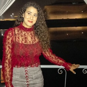 Kaoutar - Prof de maths - Valenciennes