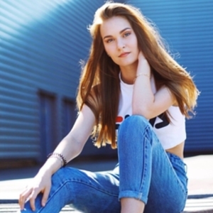 Sarah - Prof de maths - Roanne