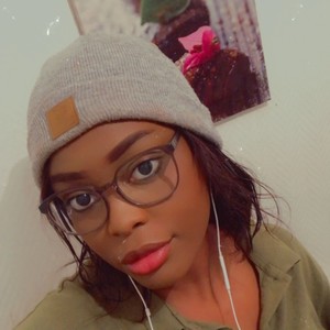 Saya - Prof d'aide aux devoirs - Orléans