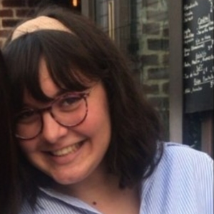 Charlotte - Prof de maths - Paris