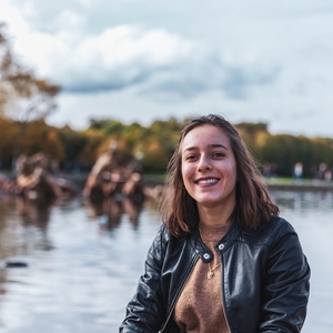 Marie - Prof de maths - Paris