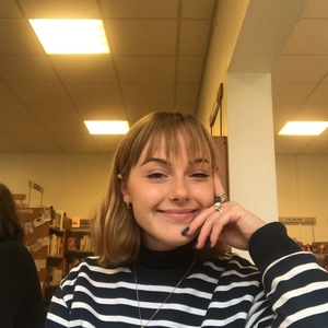 Maeva - Prof d'aide aux devoirs - Flagey-Echézeaux
