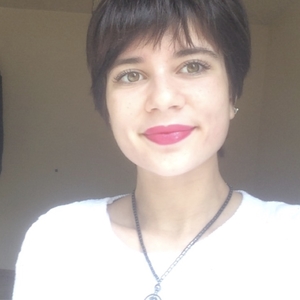 Aline - Prof de français - Longnes